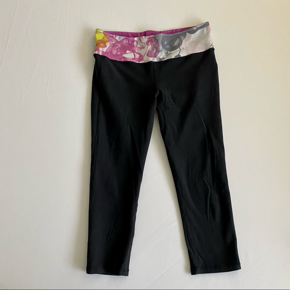 Lululemon Wunder Under Pant III (Reversible) Unicorn Tears. Size 8.